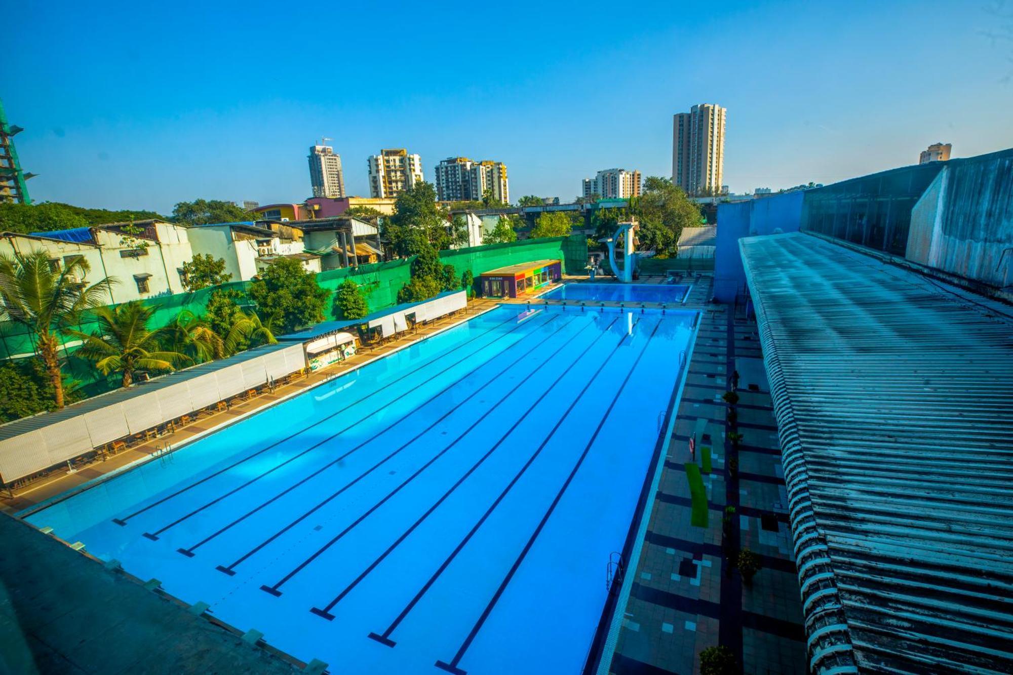 The Thane Club Exterior foto